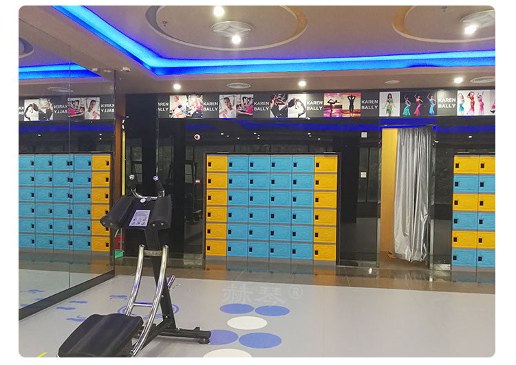 六層塑料更衣柜儲物柜案例實拍二 六層塑料更衣柜儲物柜案例實拍二